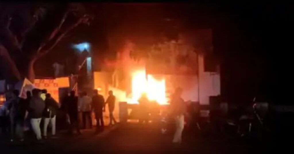 Fire Broke out at Lunawada