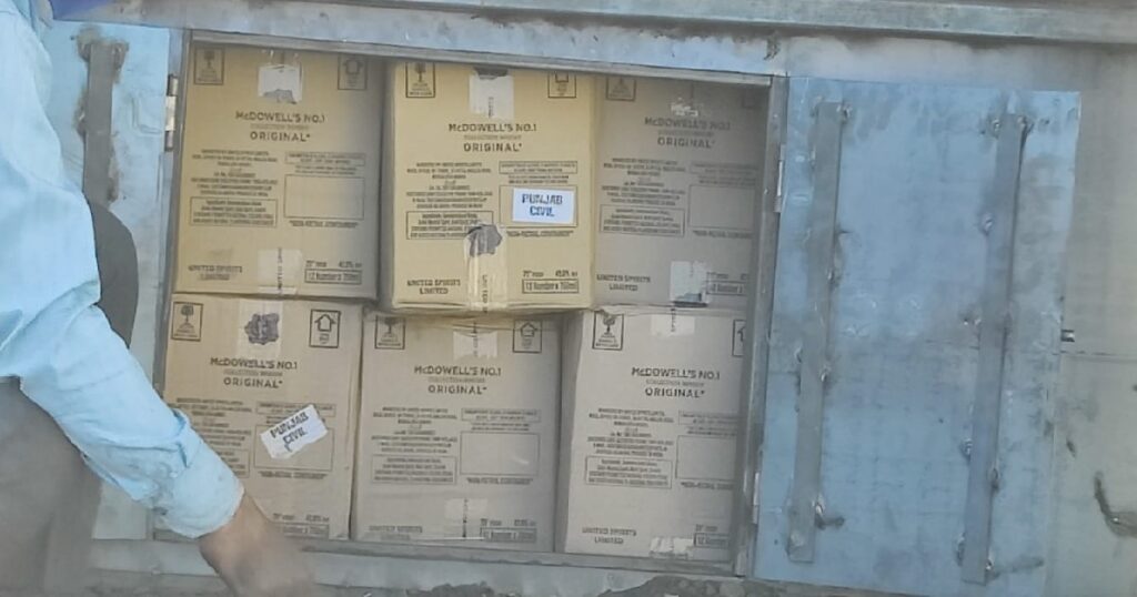 Rajkot Police Caught Liquor in Truck Hidden Box