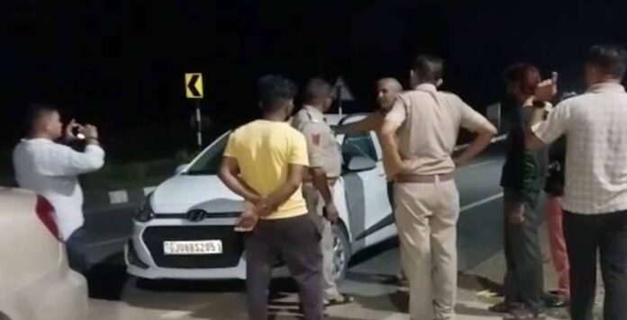 Ambaji stone pelting News