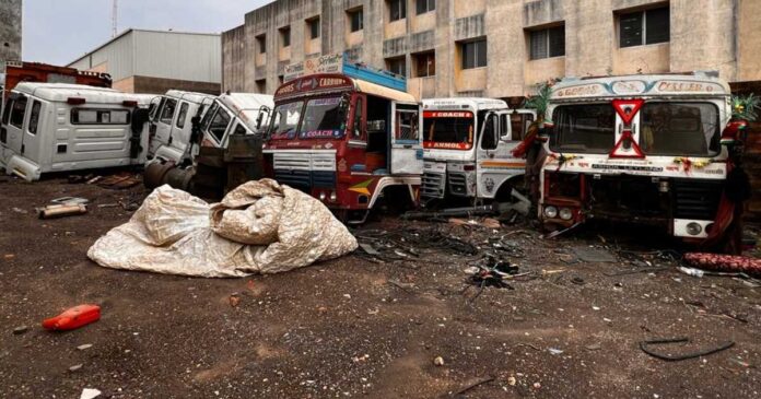 Rajkot Crime Branch nabs truck theft Scam