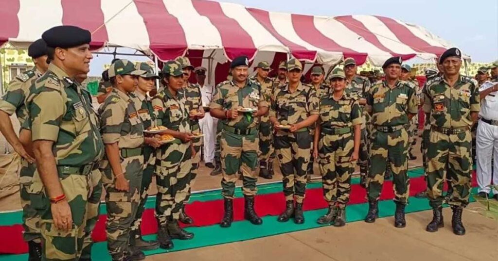 on Bakrid BSF jawans greeted Pak Rangers