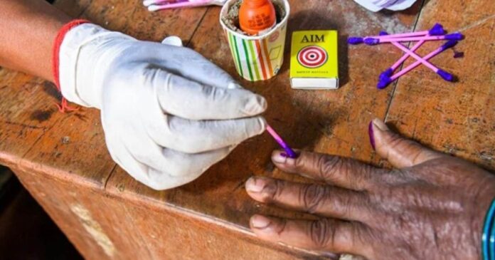 Group Clashes In Panchayat Polls West Begal