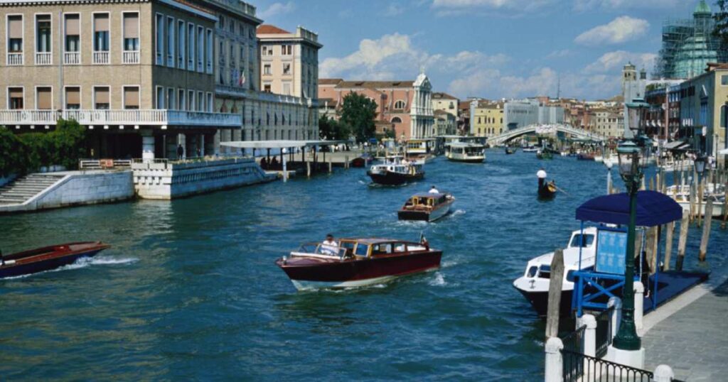 ઈટાલીની તસવીર