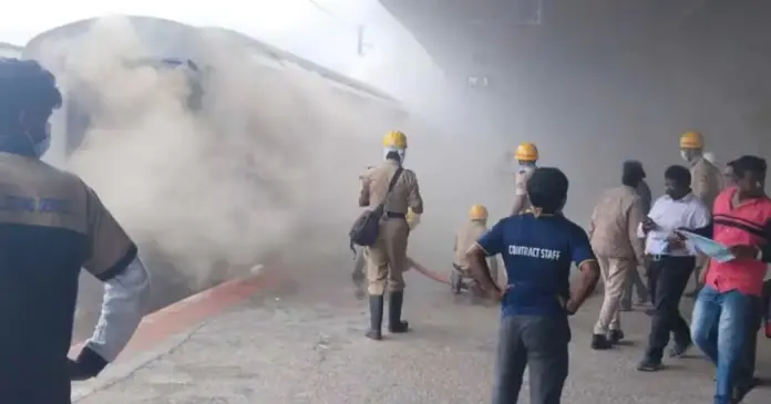 Fire breaks out in Udyan Express