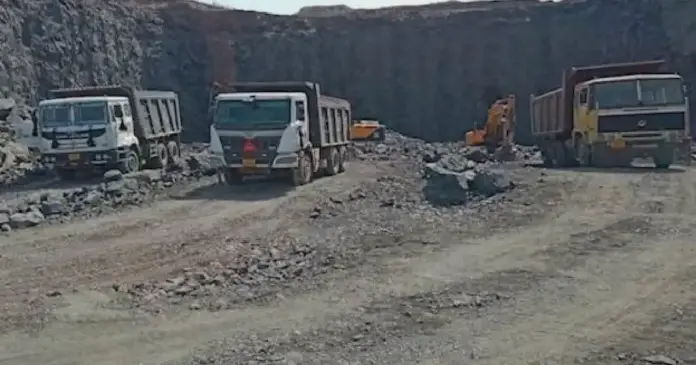 Surendranagar mineral theft