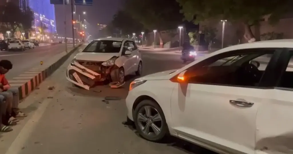 sindhu bhavan road accident