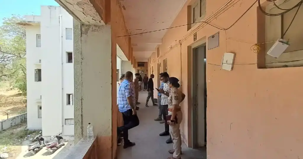 Gujarat university issue