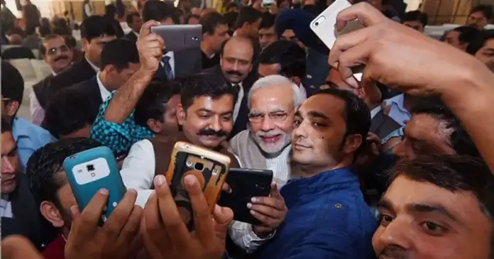 modi selfie